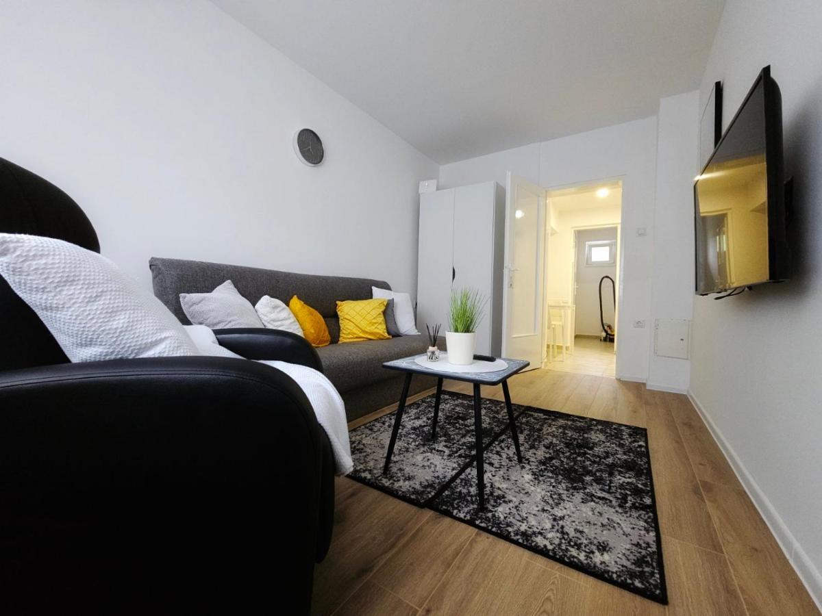 Marija Apartman Osijek Exterior foto