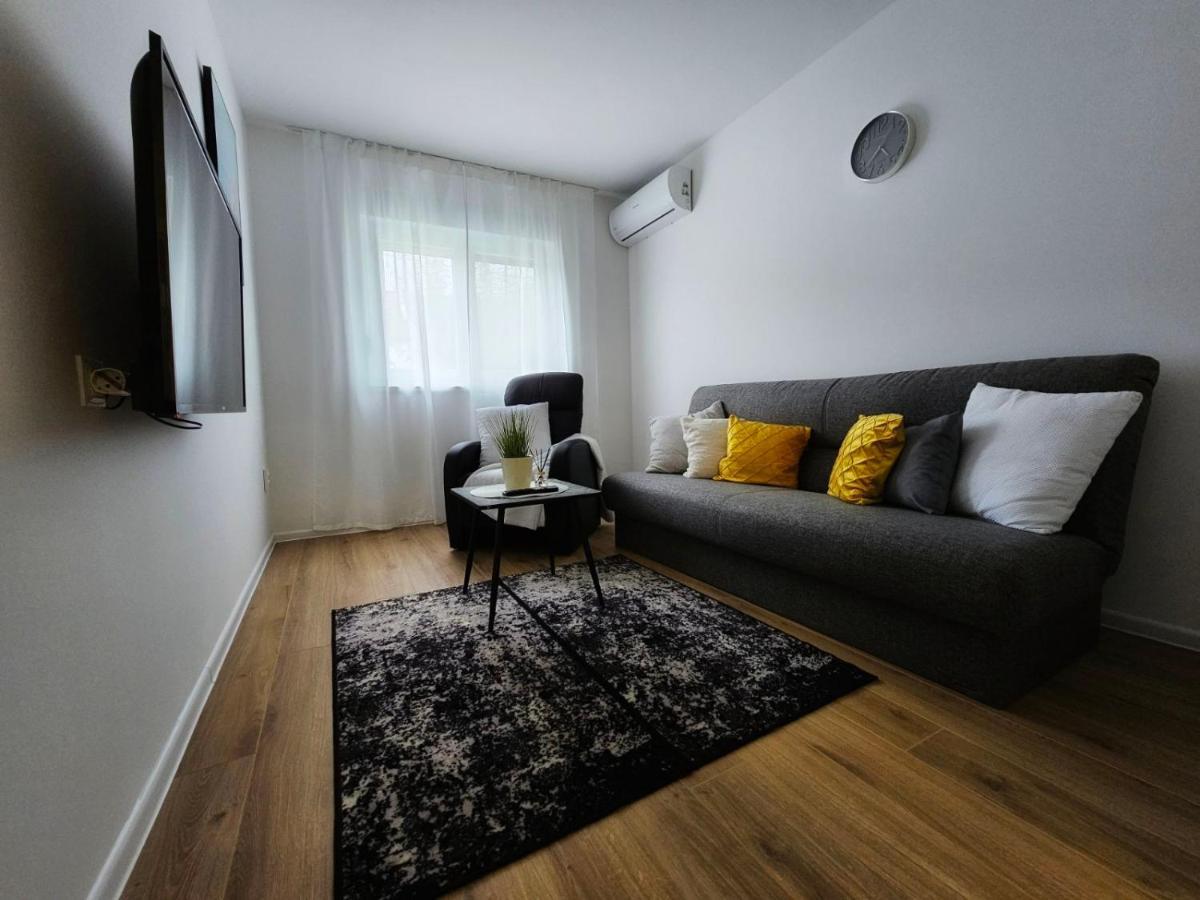 Marija Apartman Osijek Exterior foto