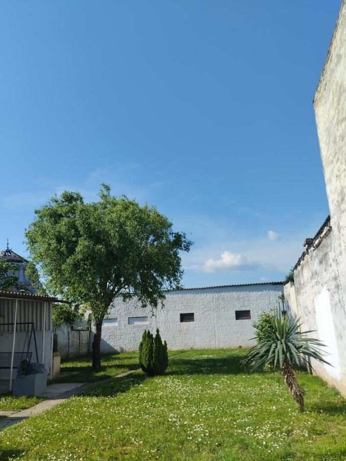 Marija Apartman Osijek Exterior foto