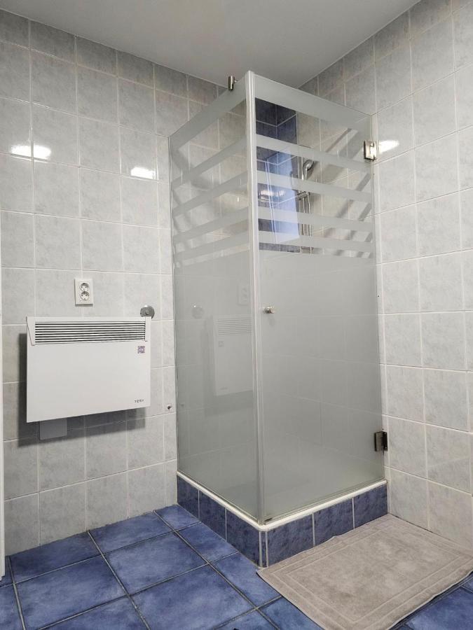 Marija Apartman Osijek Exterior foto