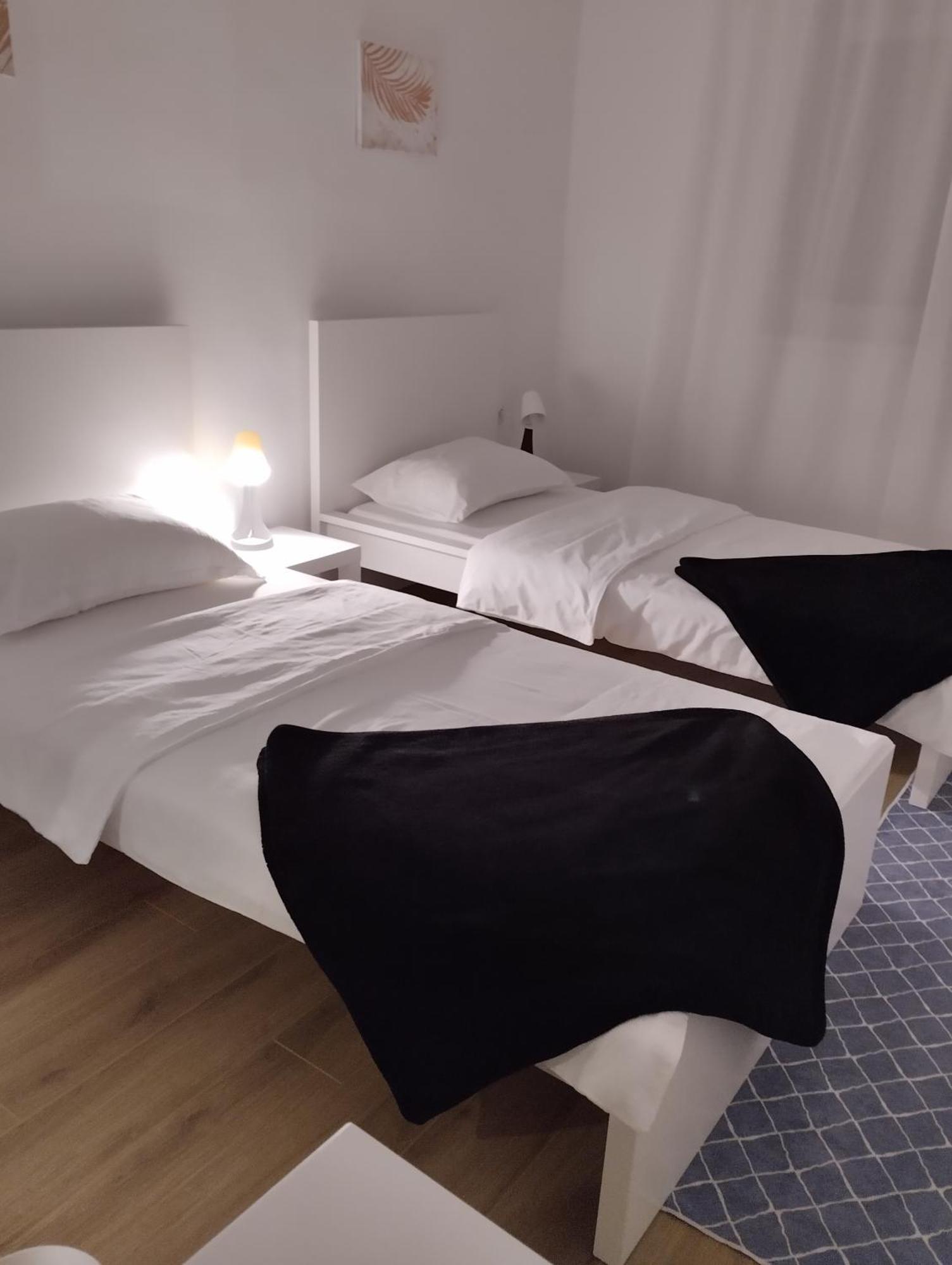 Marija Apartman Osijek Exterior foto