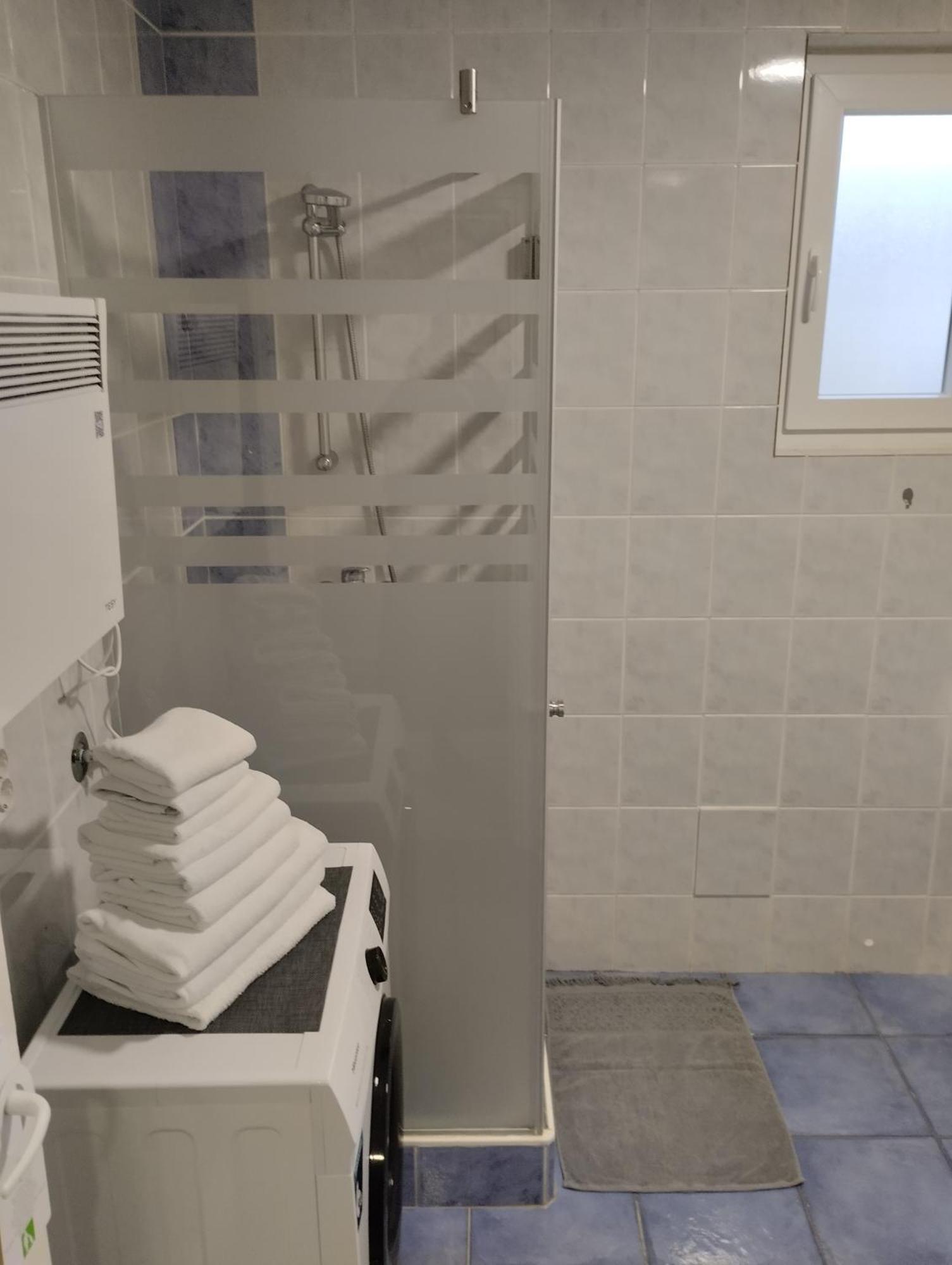 Marija Apartman Osijek Exterior foto